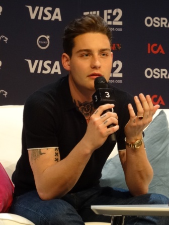 Douwe