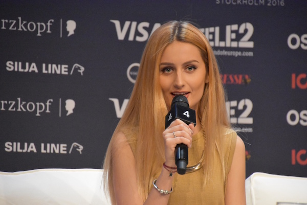 moldova_01_esc2016_lidia_isac_press_meetgreet_1_kopie.jpg